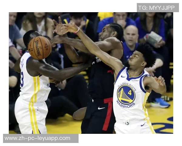 2017年NBA总决赛第三场勇士与骑士的激烈对决回顾与分析